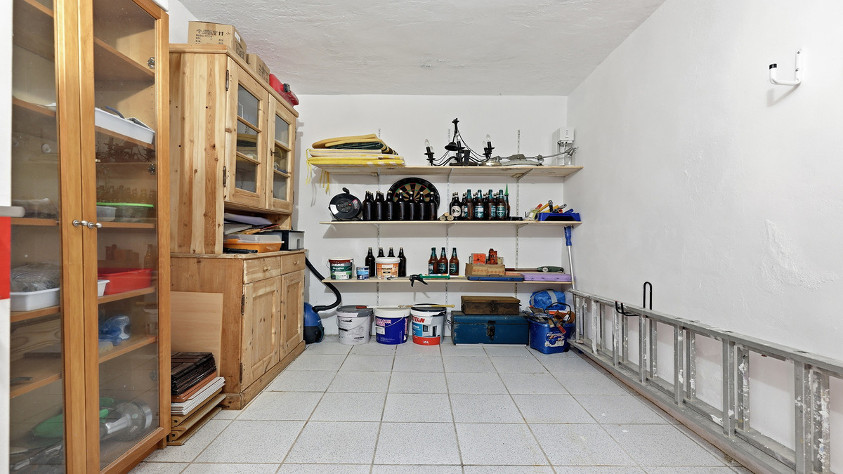 Huis te koop in Manilva | 4 slaapkamers H5427973
