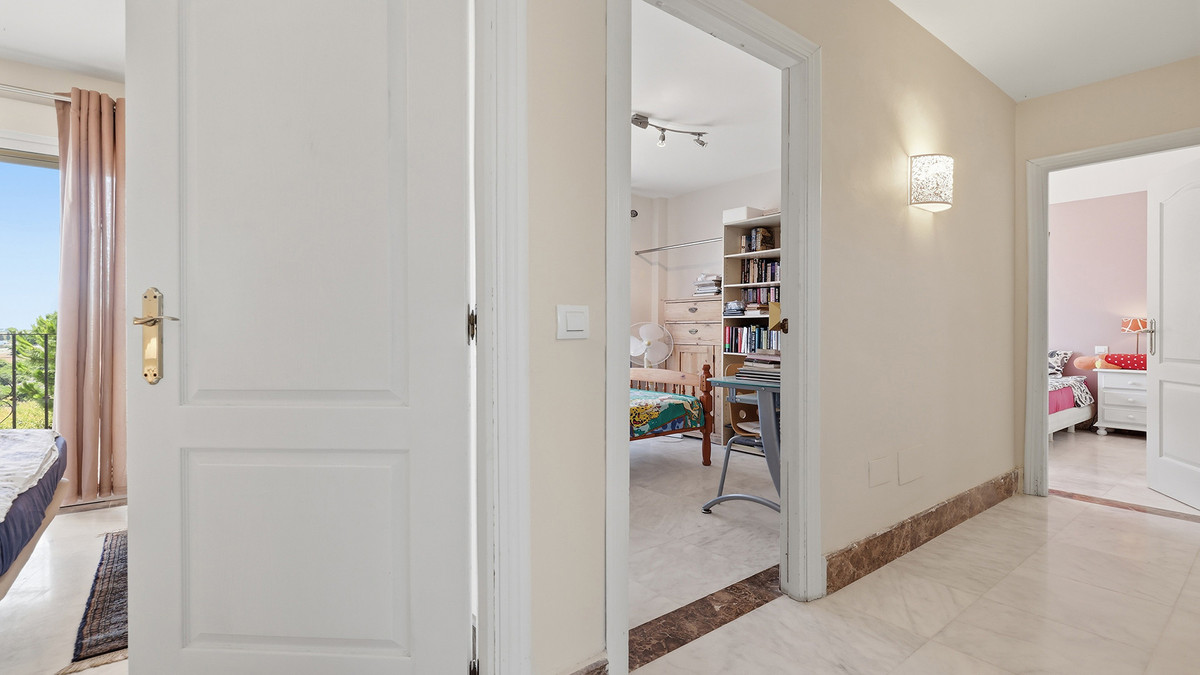 Huis te koop in Manilva | 4 slaapkamers H5427973