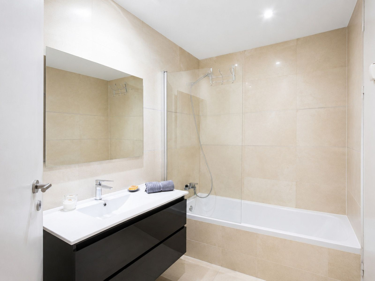Huis te koop in Manilva | 2 slaapkamers H5432980