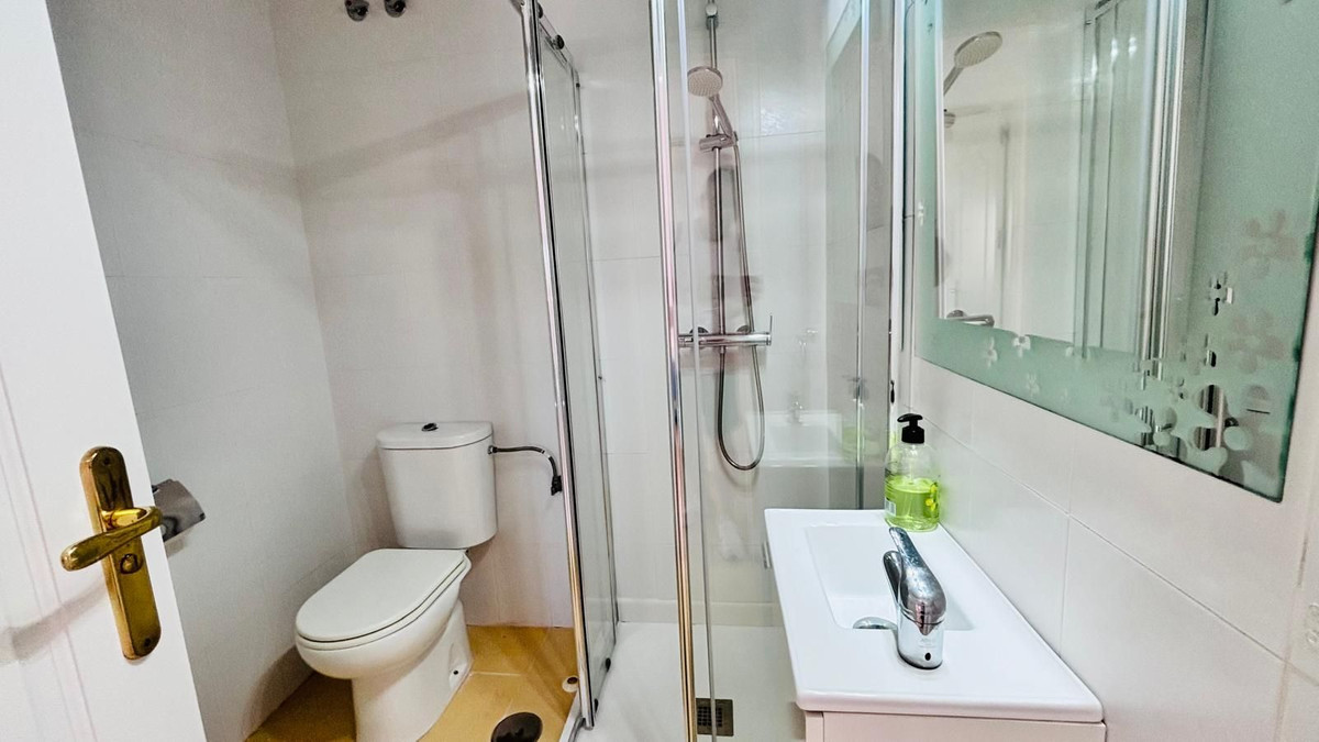 Appartement te koop in Manilva | 2 slaapkamers H5433700