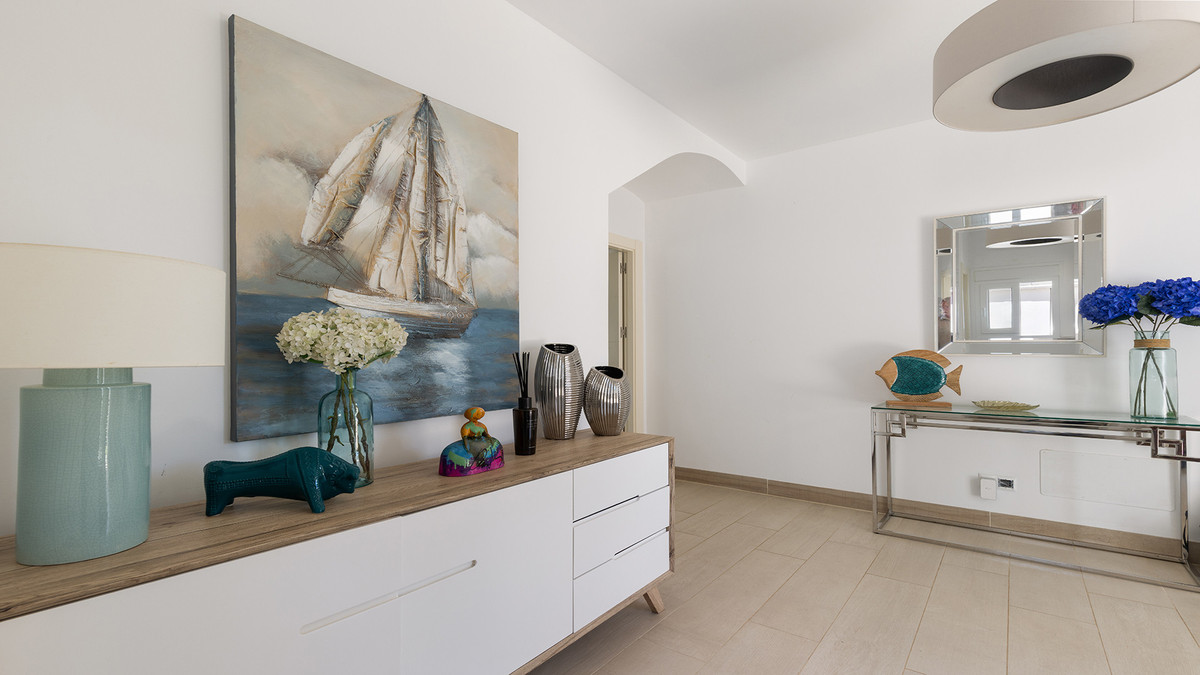 Huis te koop in Manilva | 4 slaapkamers H5436409