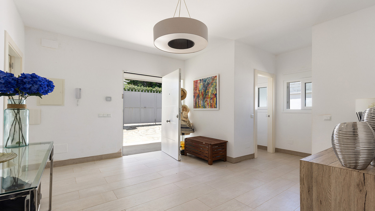 Huis te koop in Manilva | 4 slaapkamers H5436409