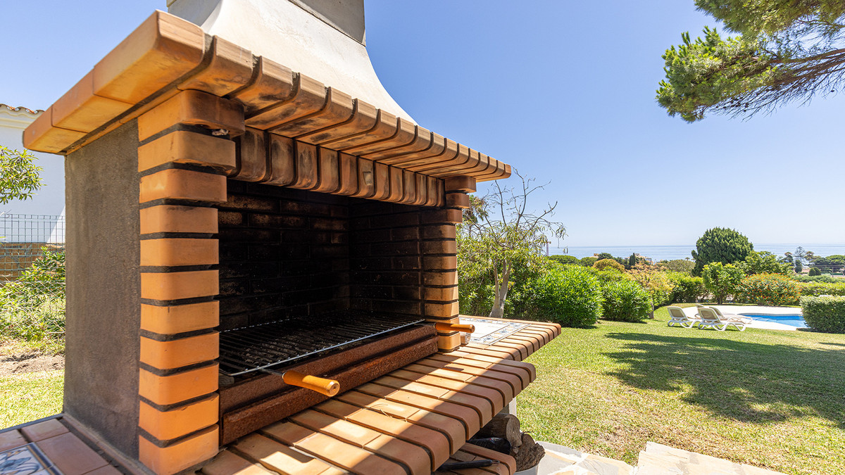 Huis te koop in Manilva | 4 slaapkamers H5436409