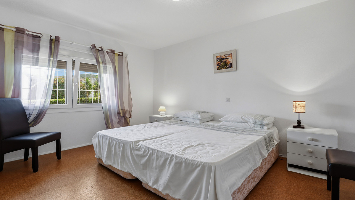 Huis te koop in Manilva | 3 slaapkamers H5437615