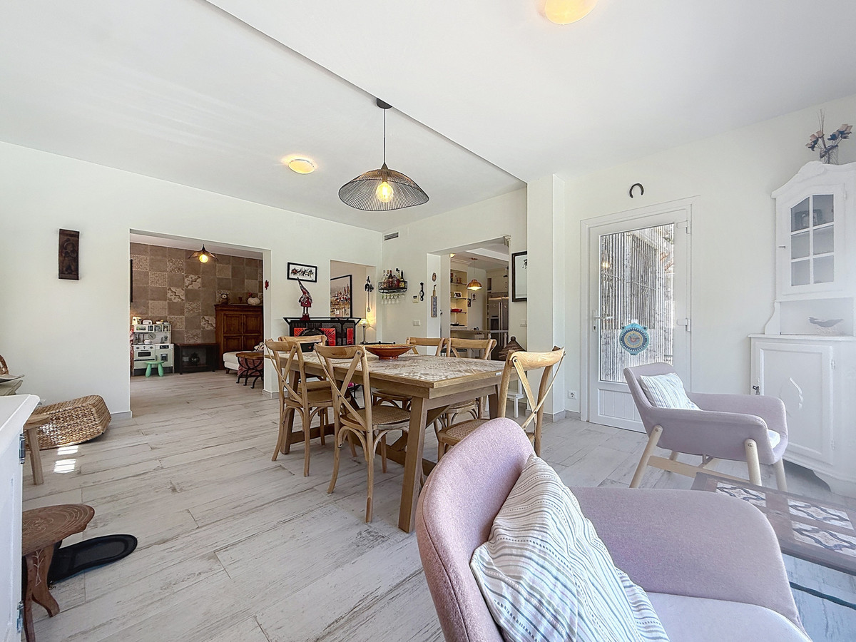 Huis te koop in Manilva | 3 slaapkamers H5440141