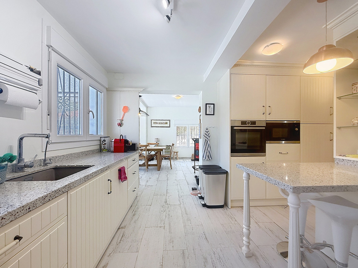 Huis te koop in Manilva | 3 slaapkamers H5440141