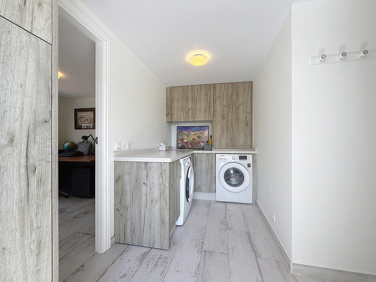 Huis te koop in Manilva | 3 slaapkamers H5440141