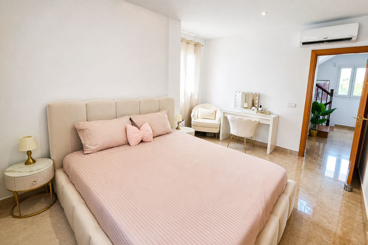 Property main view 36