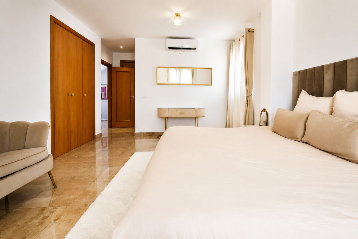Property main view 44