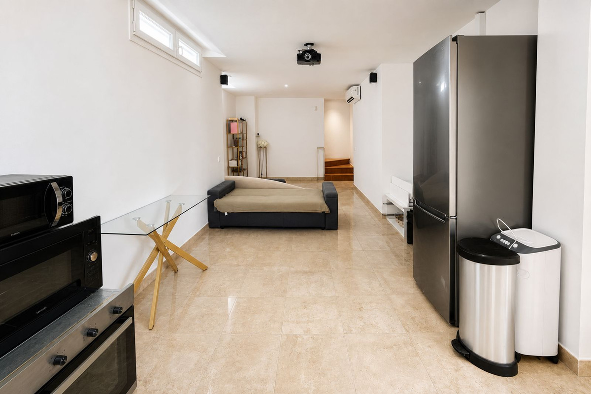 Property main view 61