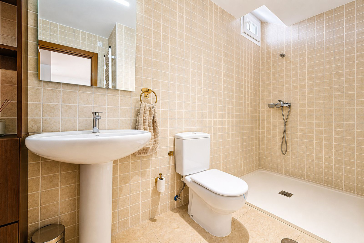 Property main view 65