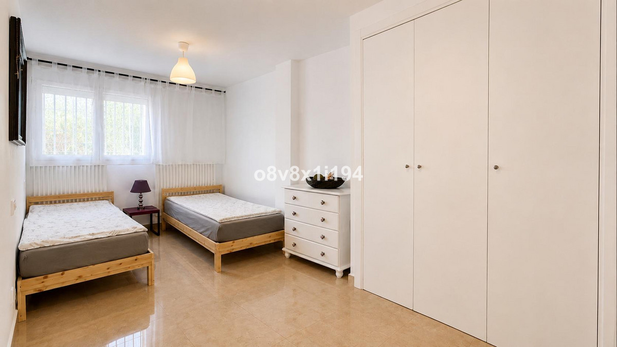 Appartement te koop in Manilva | 2 slaapkamers H5452456