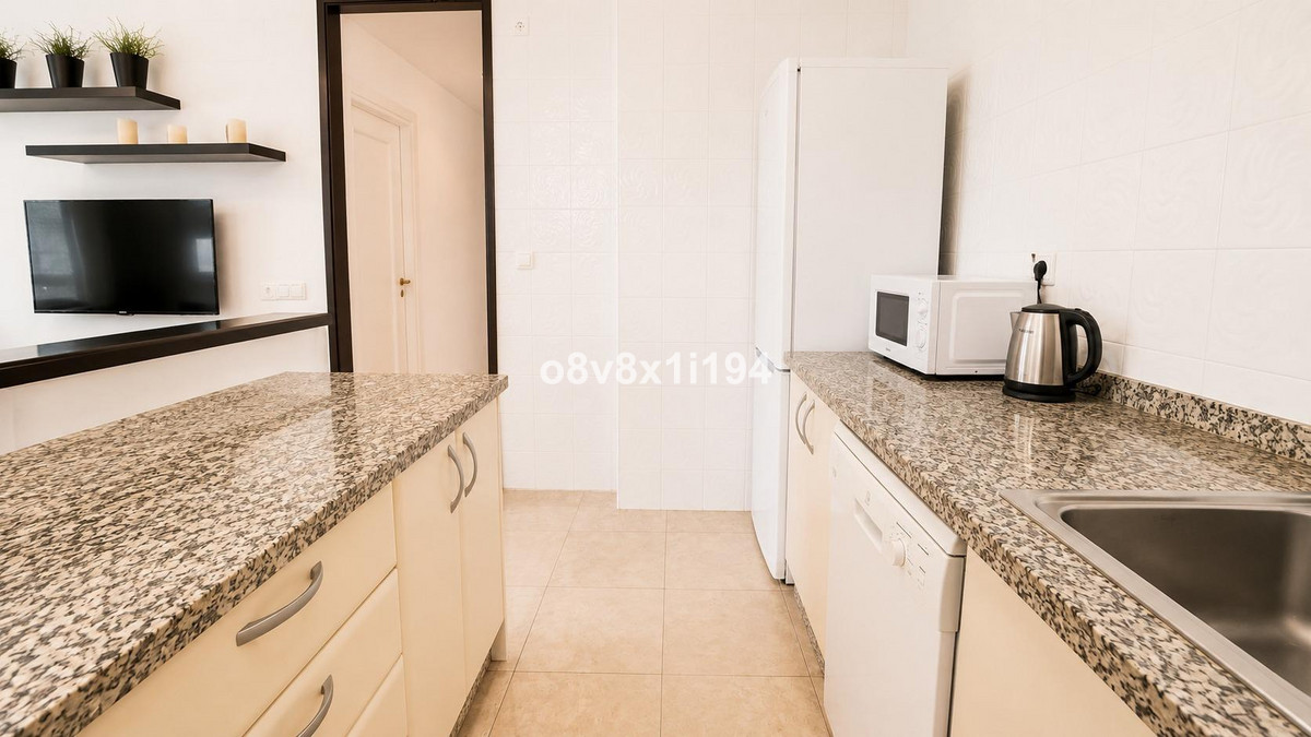 Appartement te koop in Manilva | 2 slaapkamers H5452456