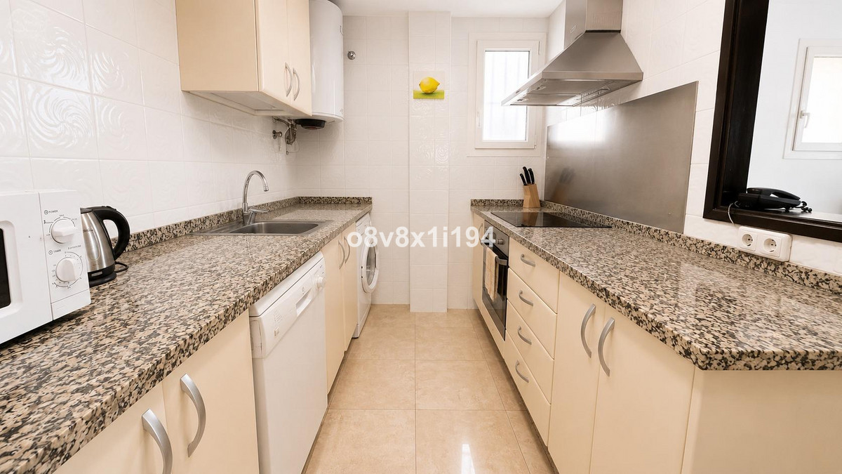 Appartement te koop in Manilva | 2 slaapkamers H5452456