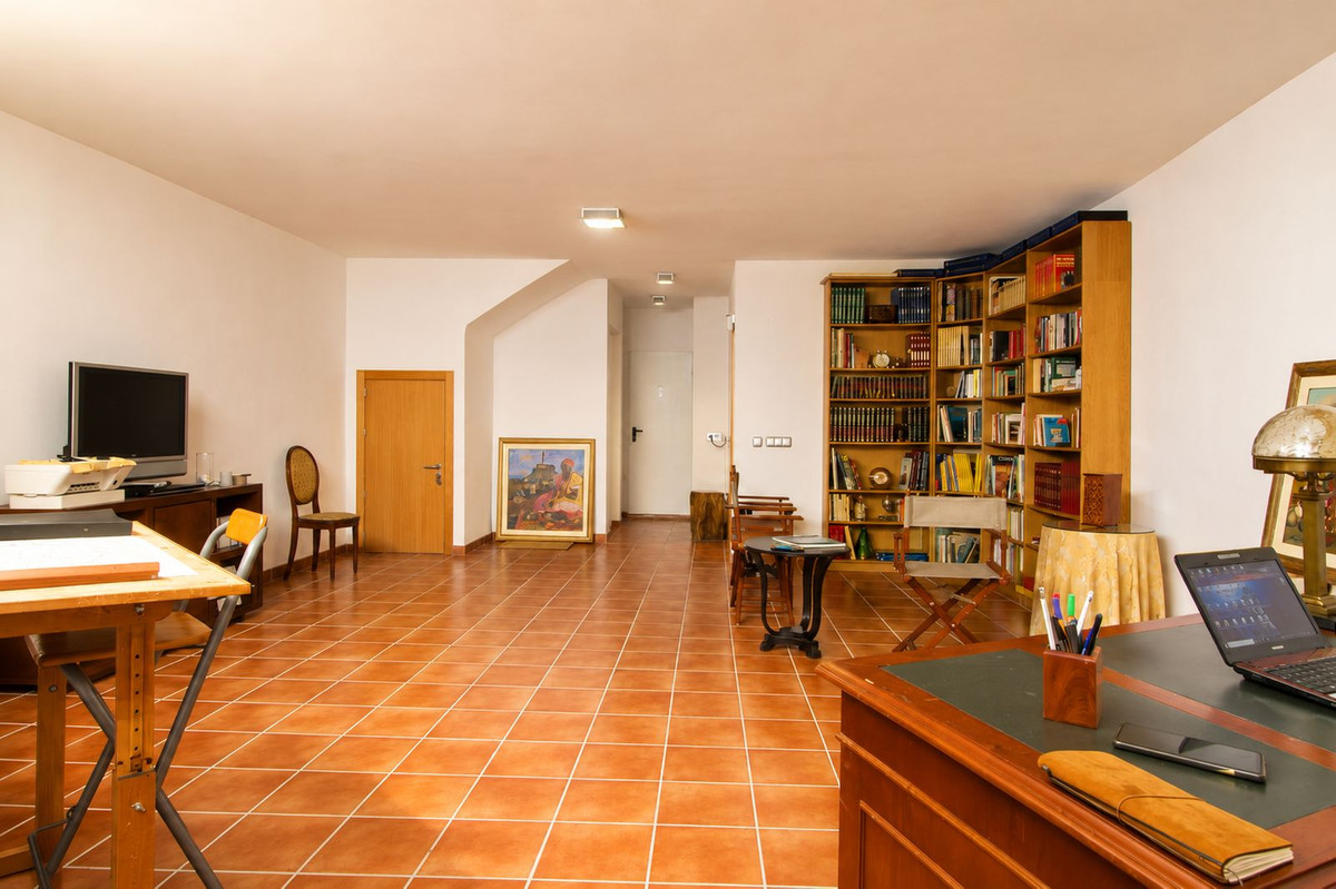 Huis te koop in Manilva | 4 slaapkamers H5461819