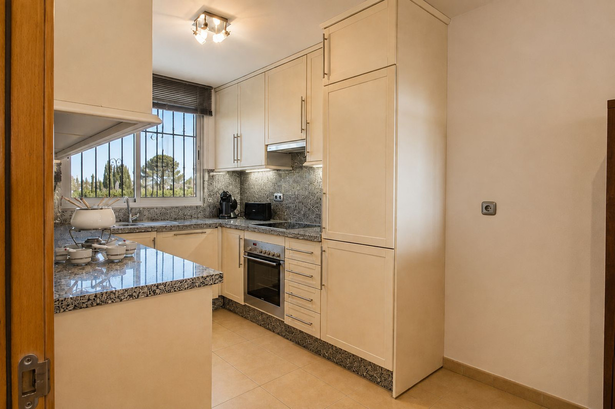 Huis te koop in Manilva | 4 slaapkamers H5461819