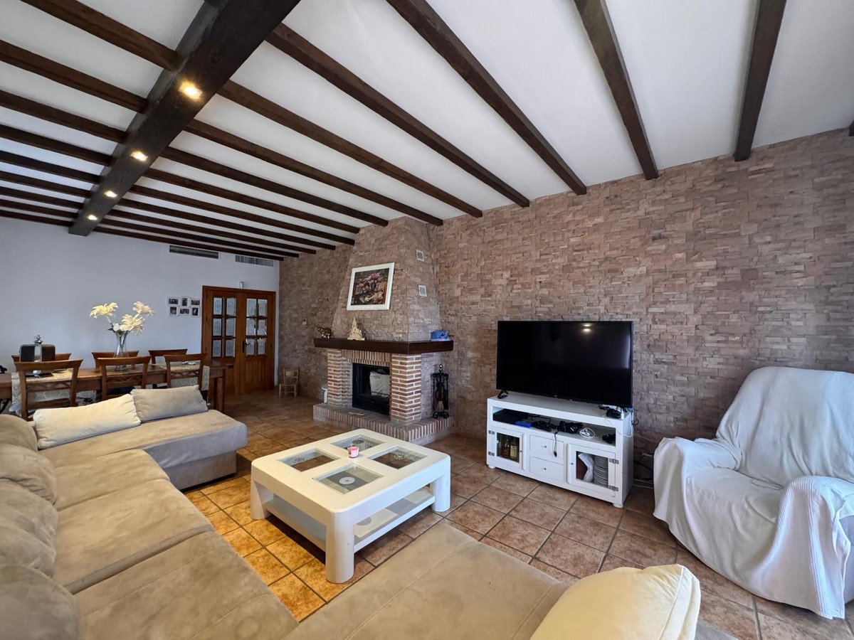 Huis te koop in Manilva | 5 slaapkamers H5462749