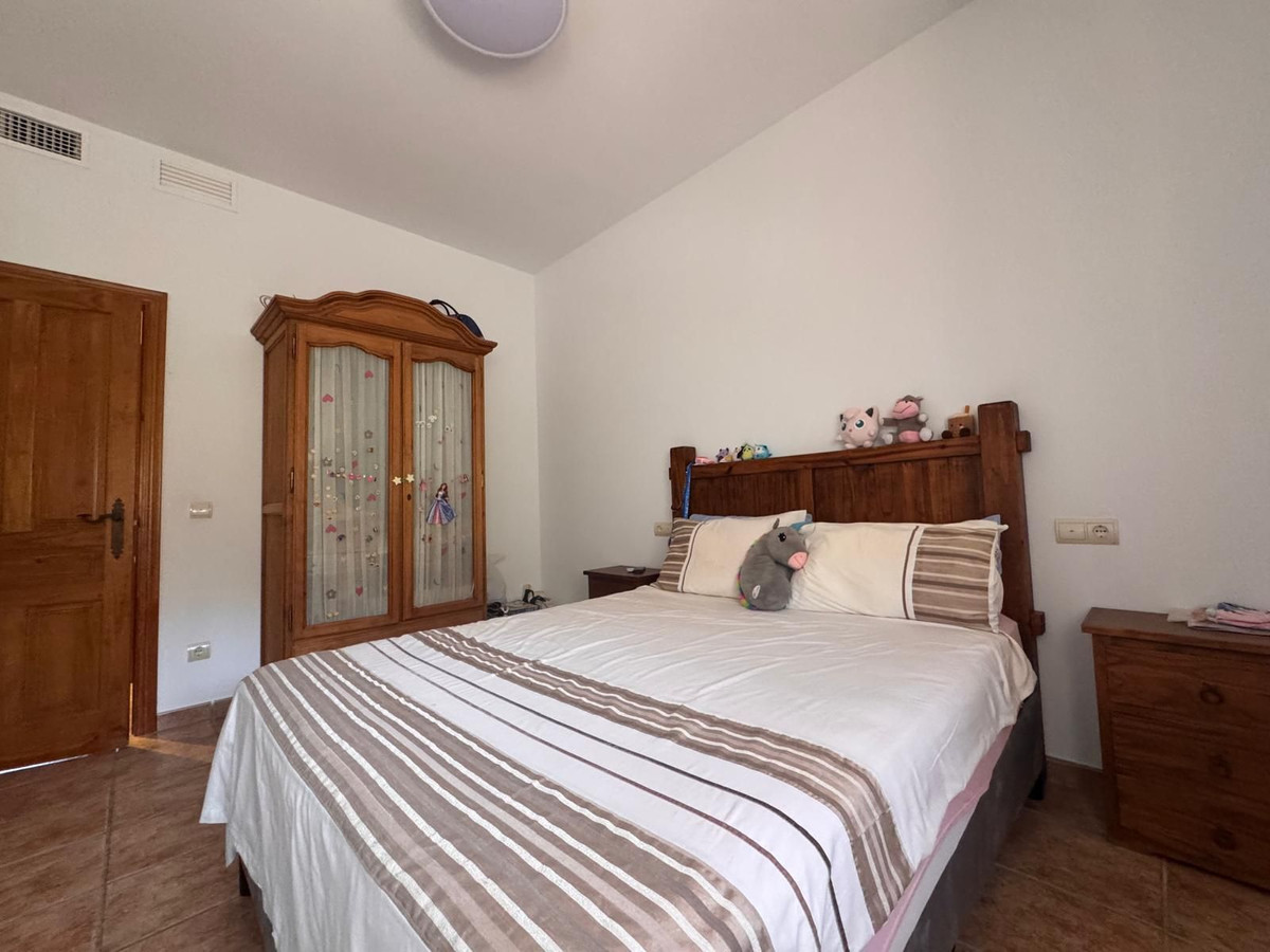 Huis te koop in Manilva | 5 slaapkamers H5462749