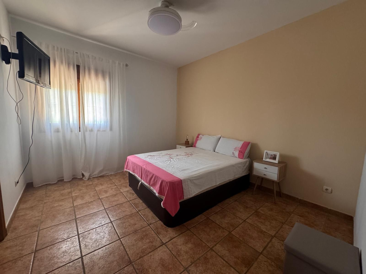 Huis te koop in Manilva | 5 slaapkamers H5462749
