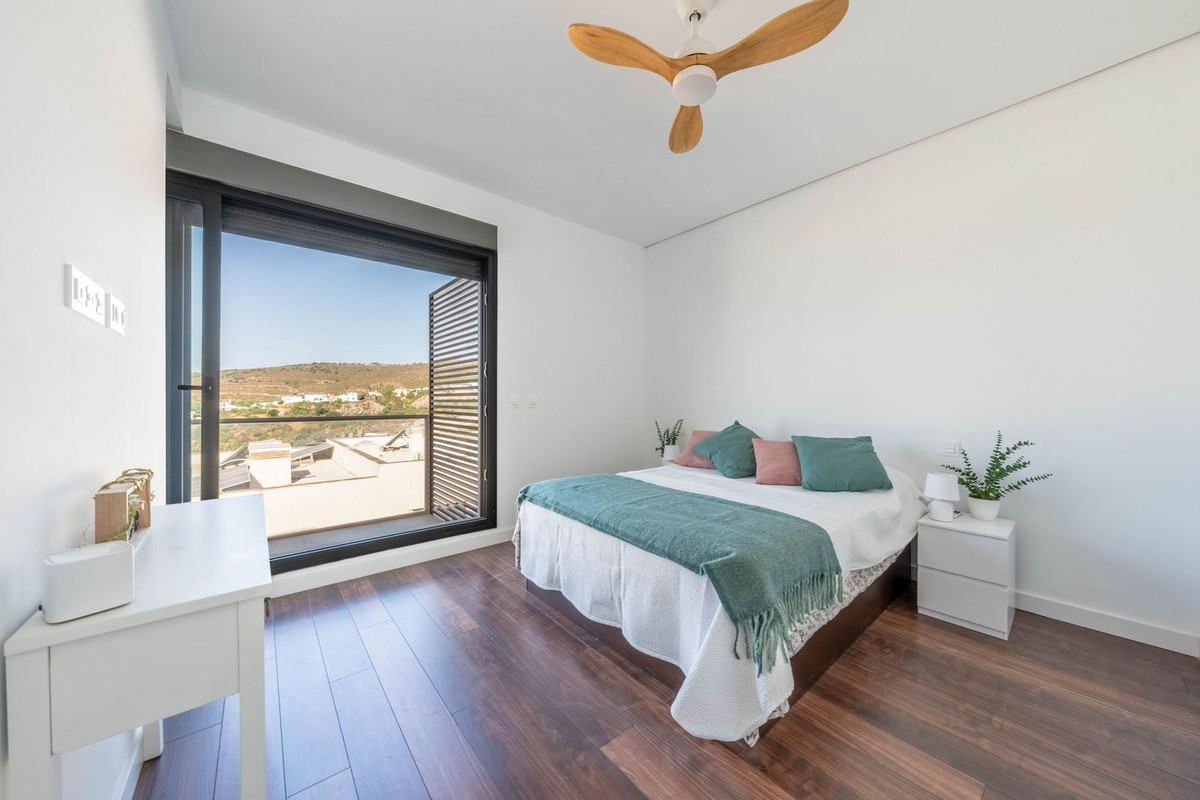 Huis te koop in Manilva | 2 slaapkamers H5462998