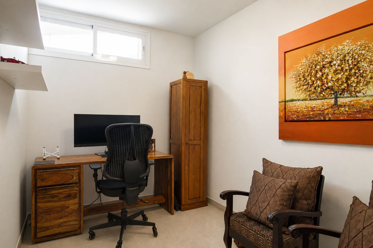 Property main view 33