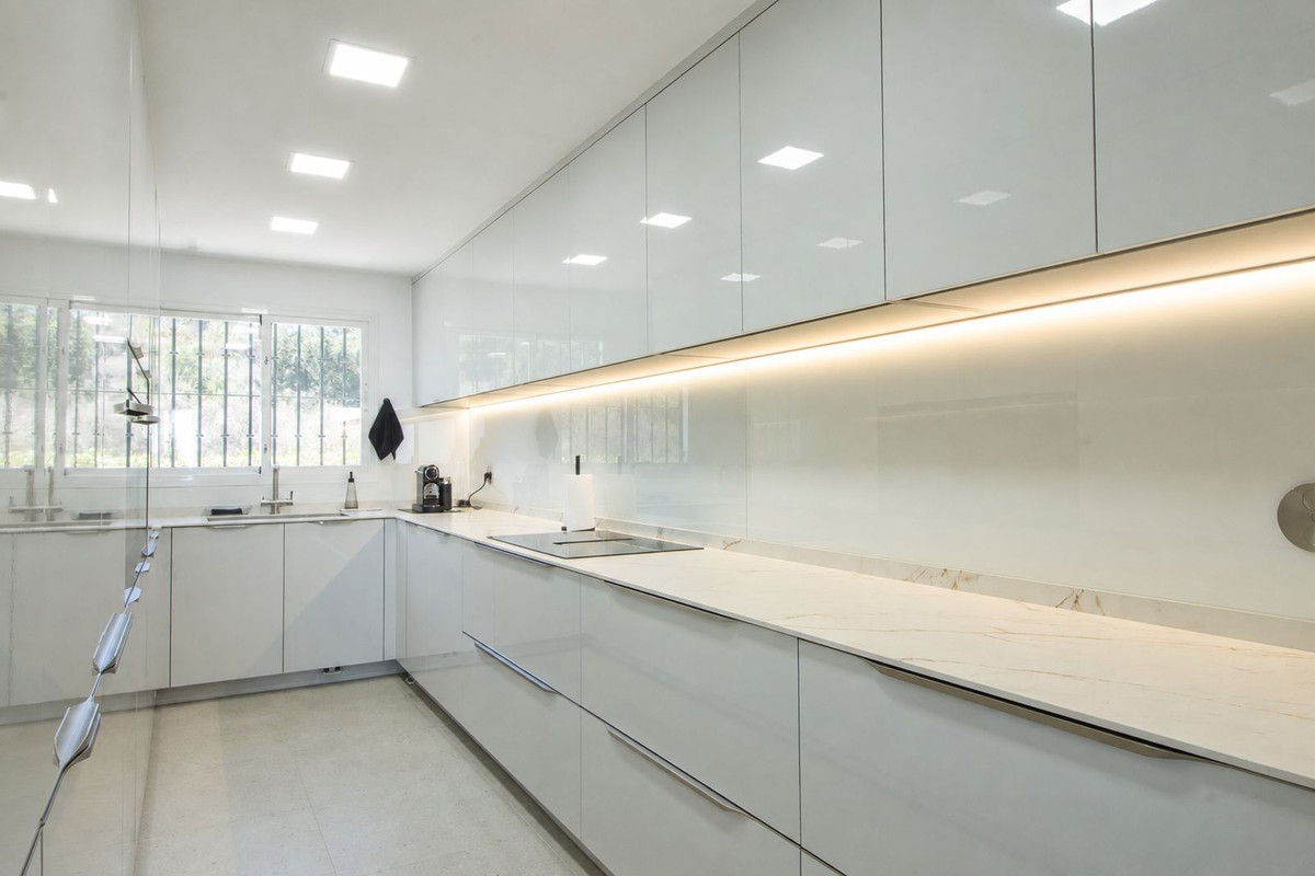 Property main view 44