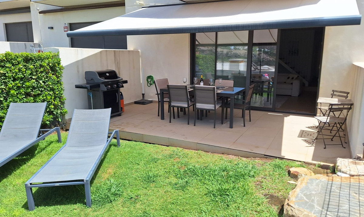 Huis te koop in Manilva | 4 slaapkamers H5470198