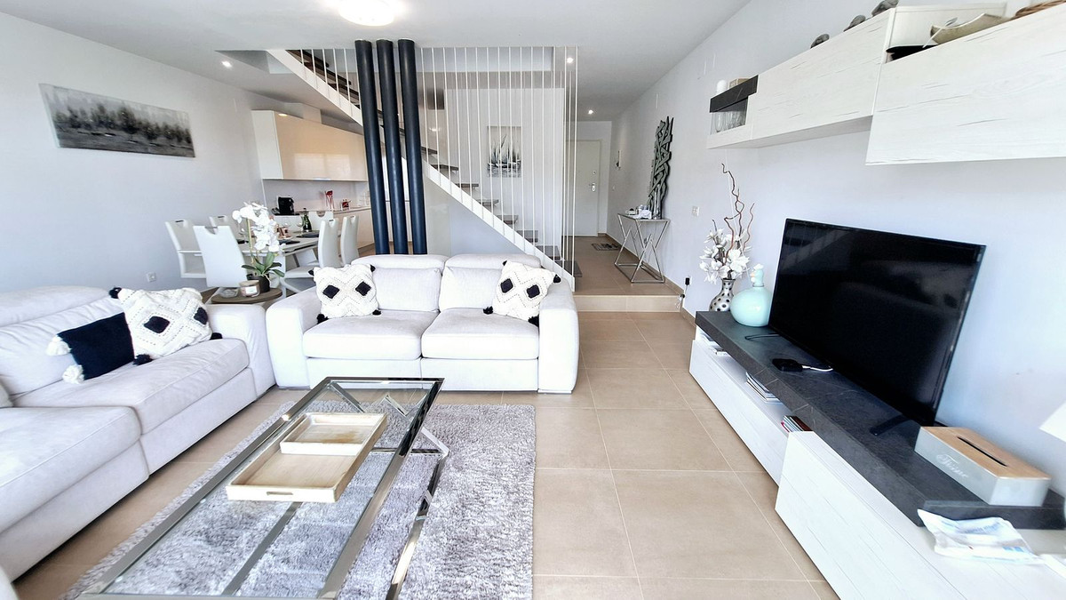 Huis te koop in Manilva | 4 slaapkamers H5470198