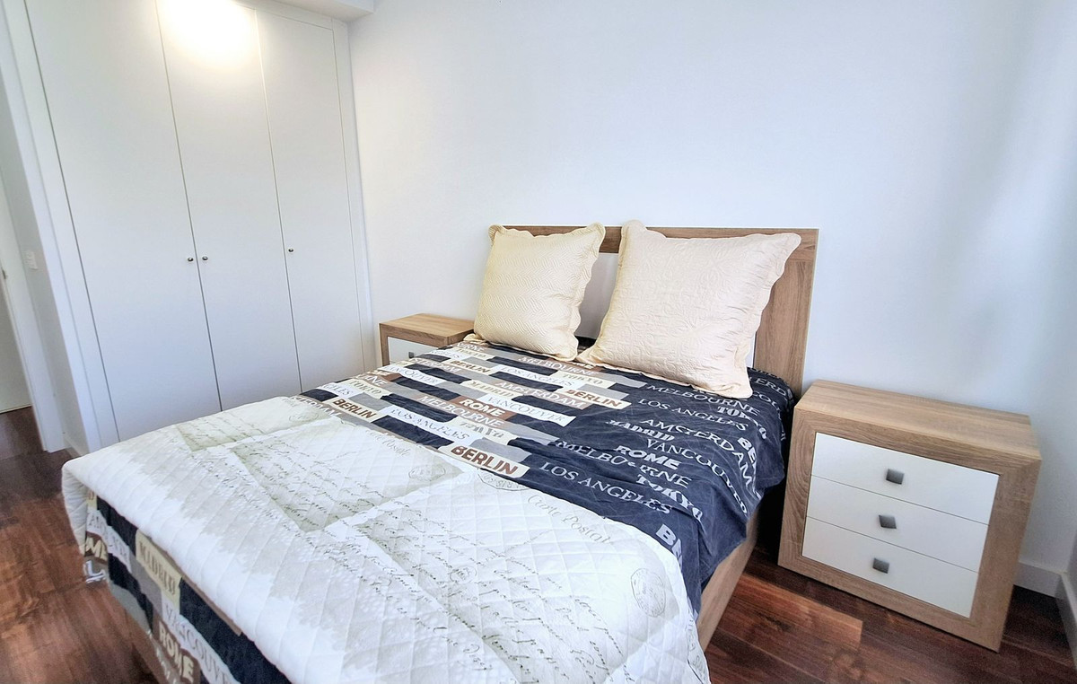 Huis te koop in Manilva | 4 slaapkamers H5470198