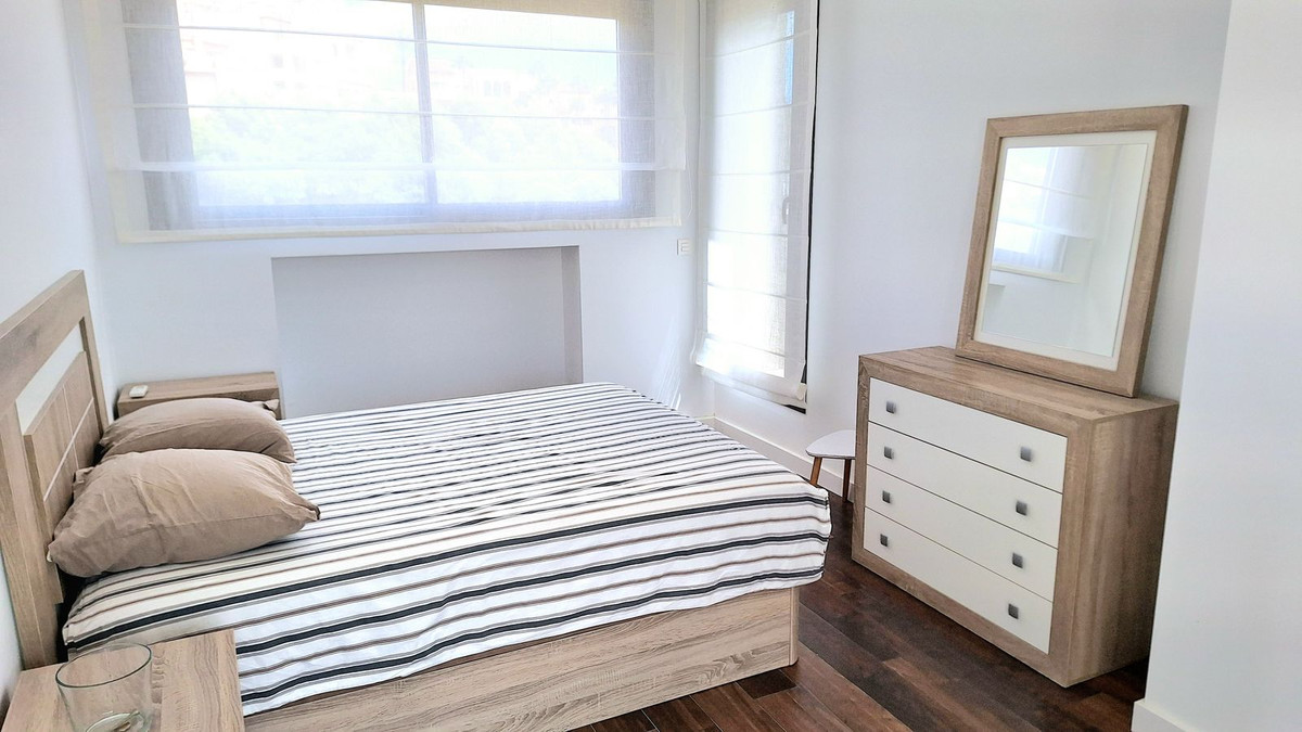 Huis te koop in Manilva | 4 slaapkamers H5470198
