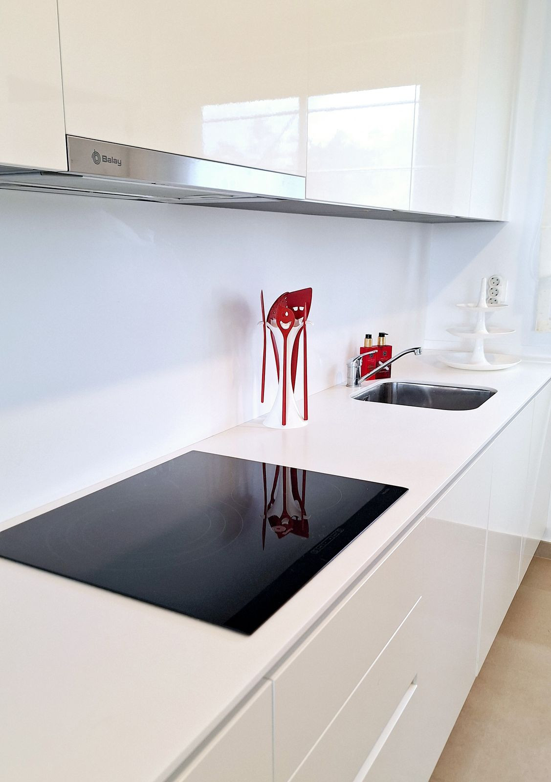 Huis te koop in Manilva | 4 slaapkamers H5470198