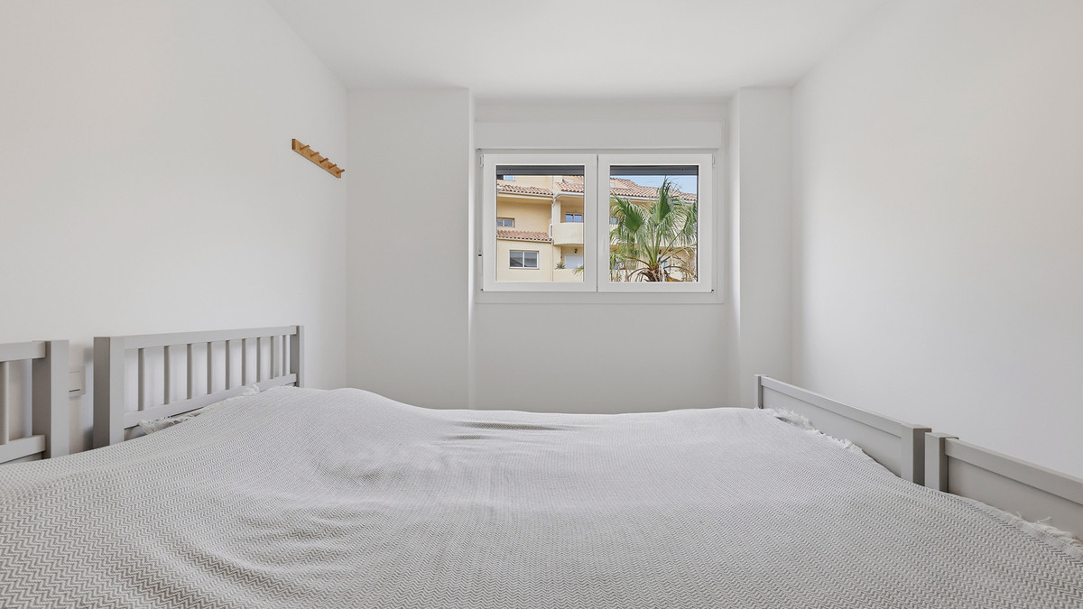 Huis te koop in Manilva | 2 slaapkamers H5478157