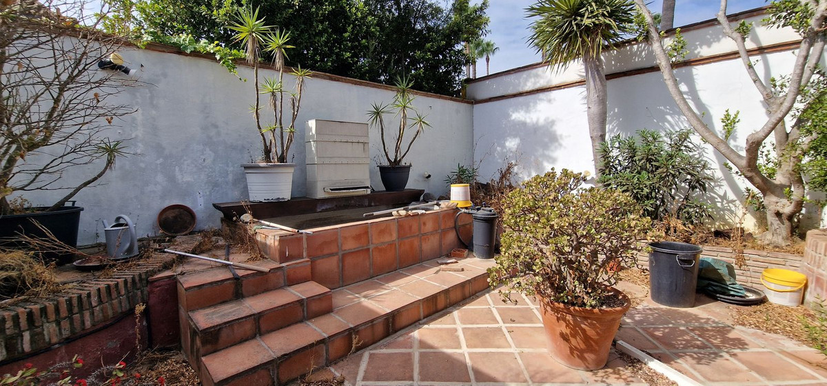 Property main view 56