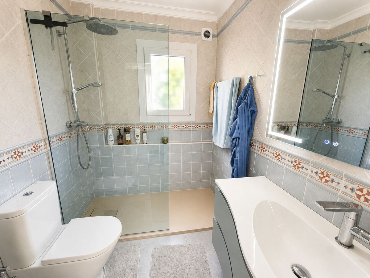 Huis te koop in Manilva | 3 slaapkamers H5516593