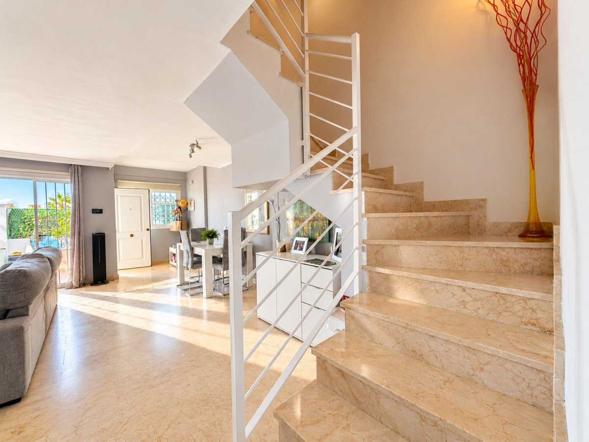 Huis te koop in Manilva | 4 slaapkamers H5516935