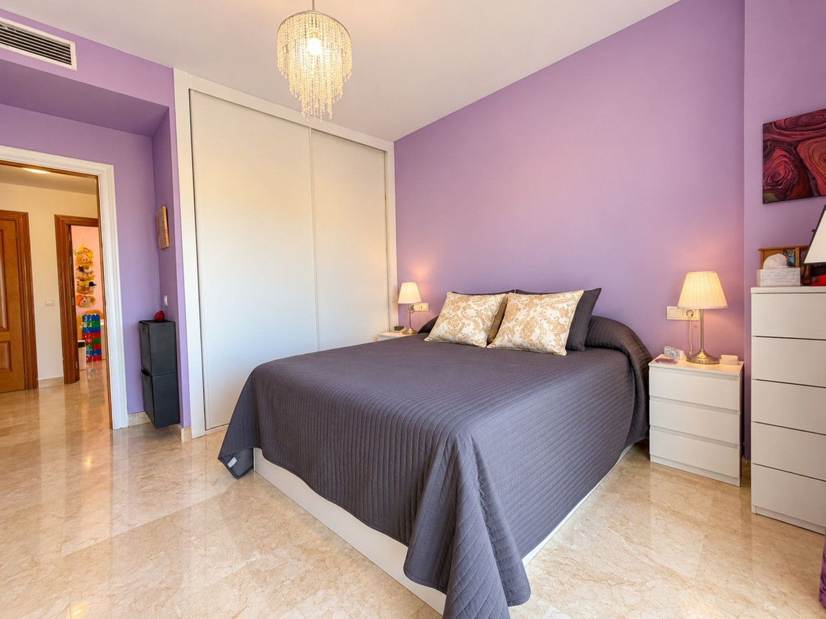 Huis te koop in Manilva | 4 slaapkamers H5516935