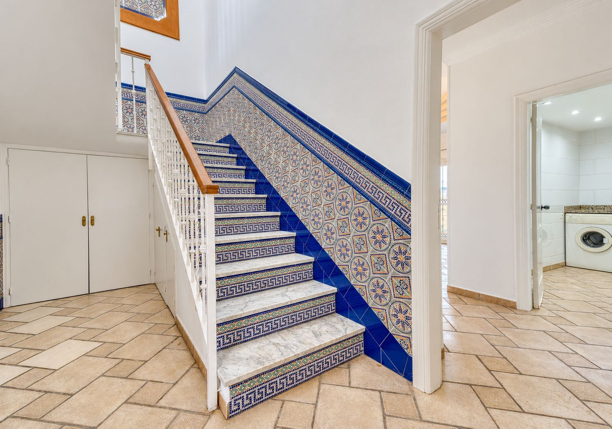 Huis te koop in Manilva | 4 slaapkamers H5517382