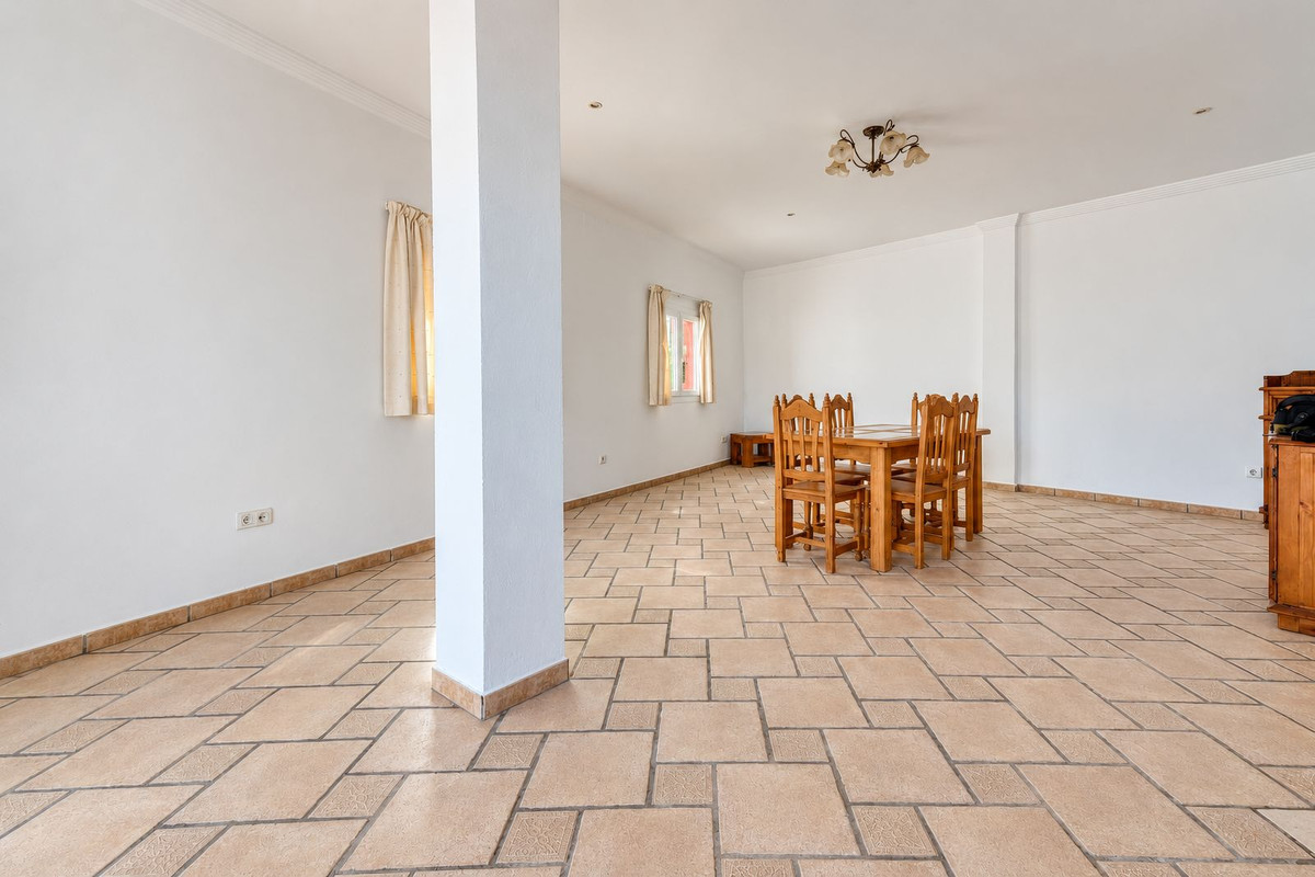 Huis te koop in Manilva | 4 slaapkamers H5517382