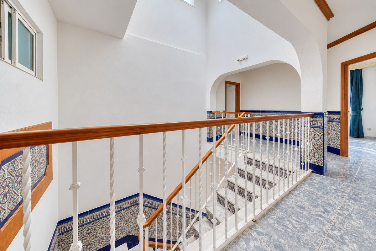Huis te koop in Manilva | 4 slaapkamers H5517382
