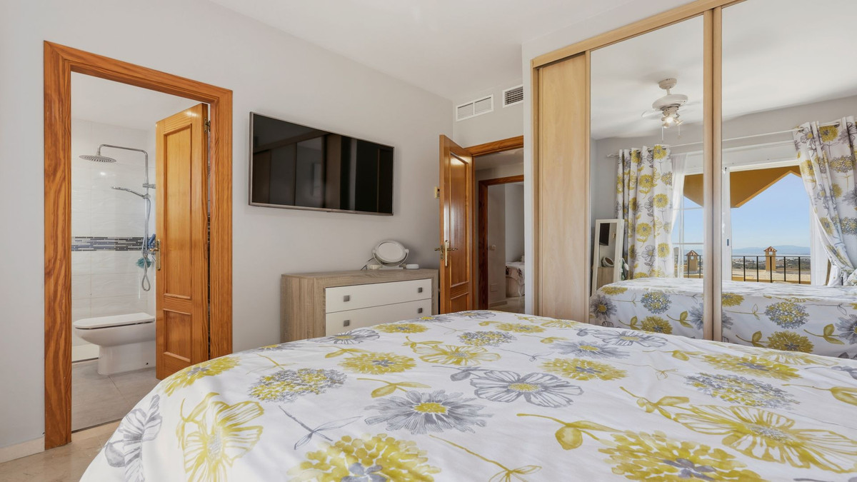 Huis te koop in Manilva | 3 slaapkamers H5527876