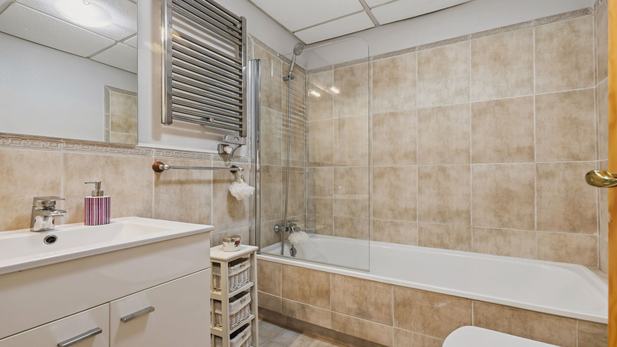 Huis te koop in Manilva | 3 slaapkamers H5527876
