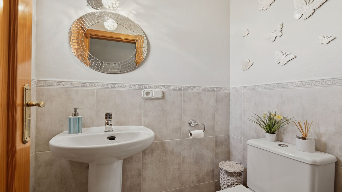 Huis te koop in Manilva | 3 slaapkamers H5527876