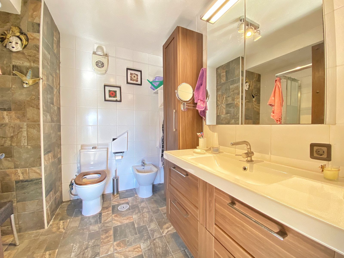 Huis te koop in Marbella | 6 slaapkamers H171886