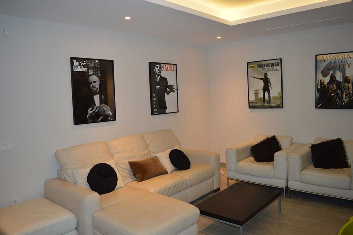 Huis te koop in Marbella | 5 slaapkamers H3370573