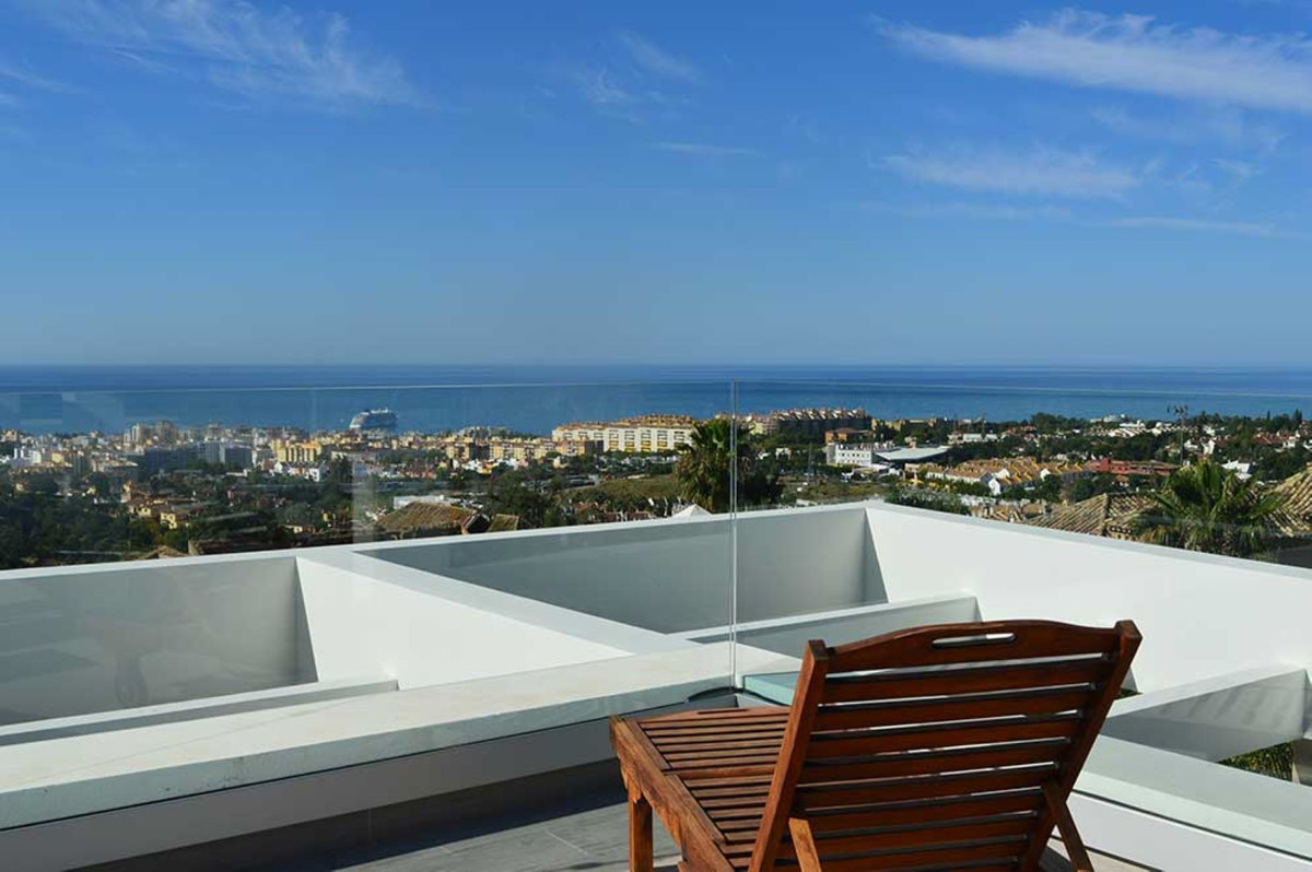 Huis te koop in Marbella | 5 slaapkamers H3370573