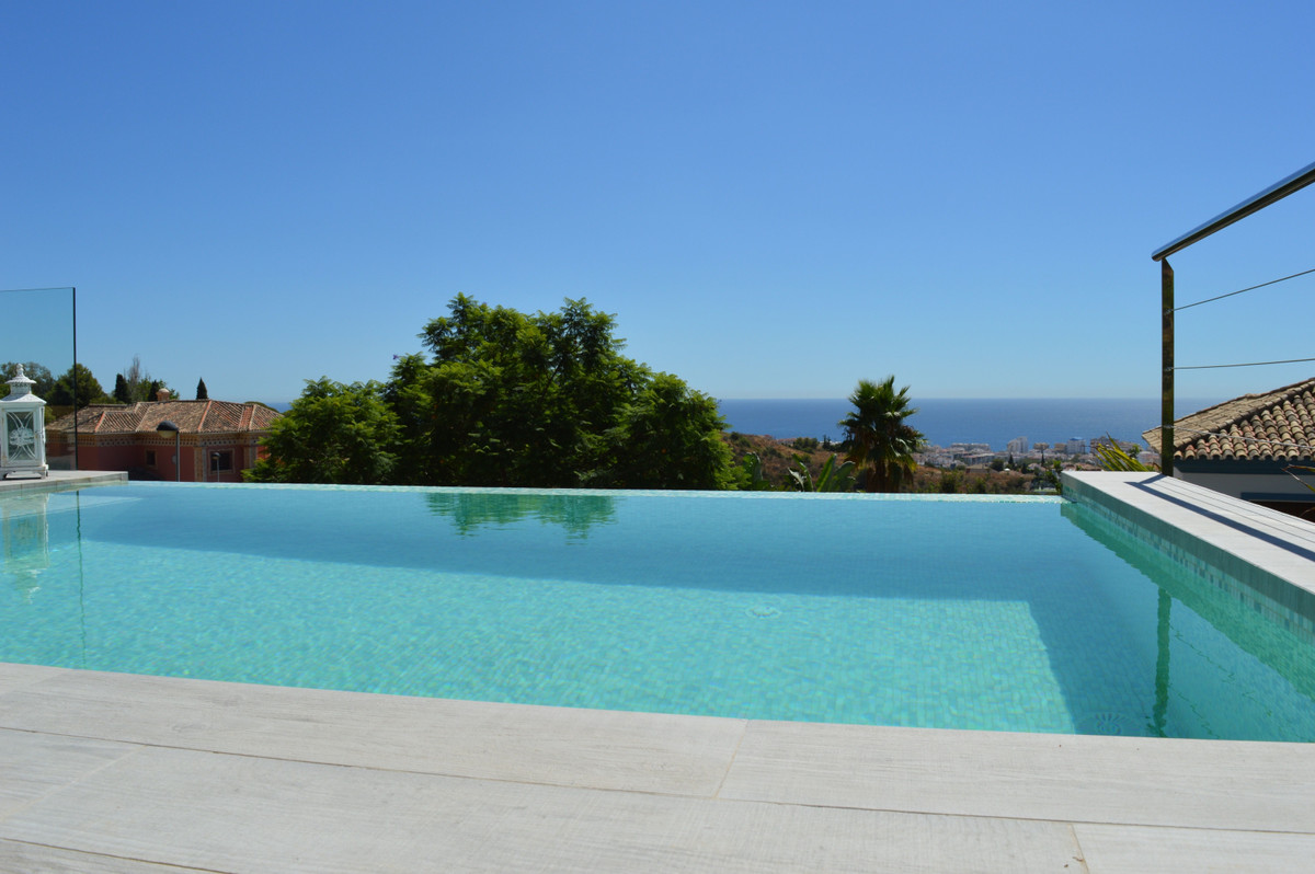 Huis te koop in Marbella | 5 slaapkamers H3370573