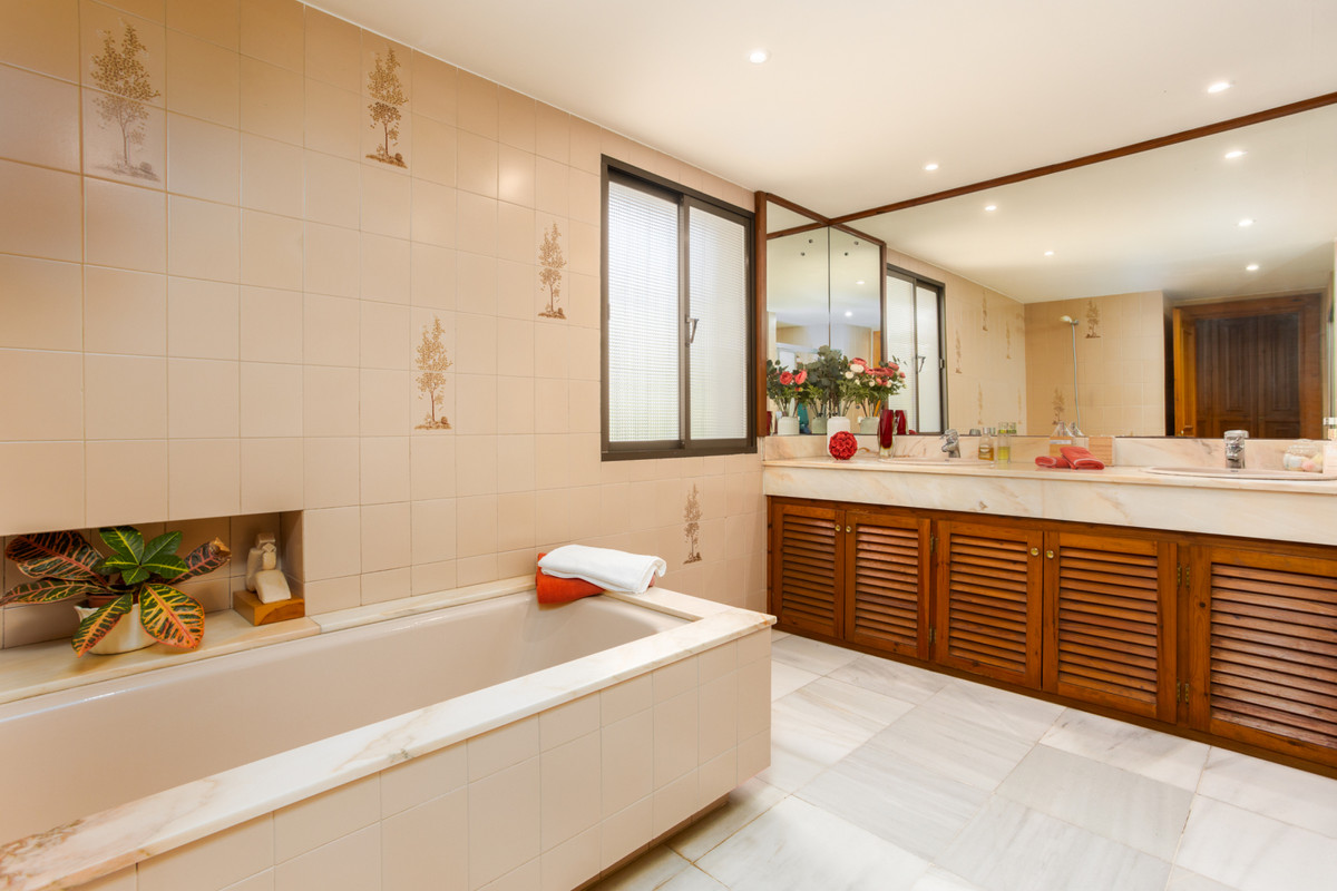 Property main view 45