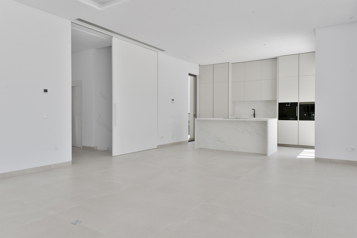 Property main view 32