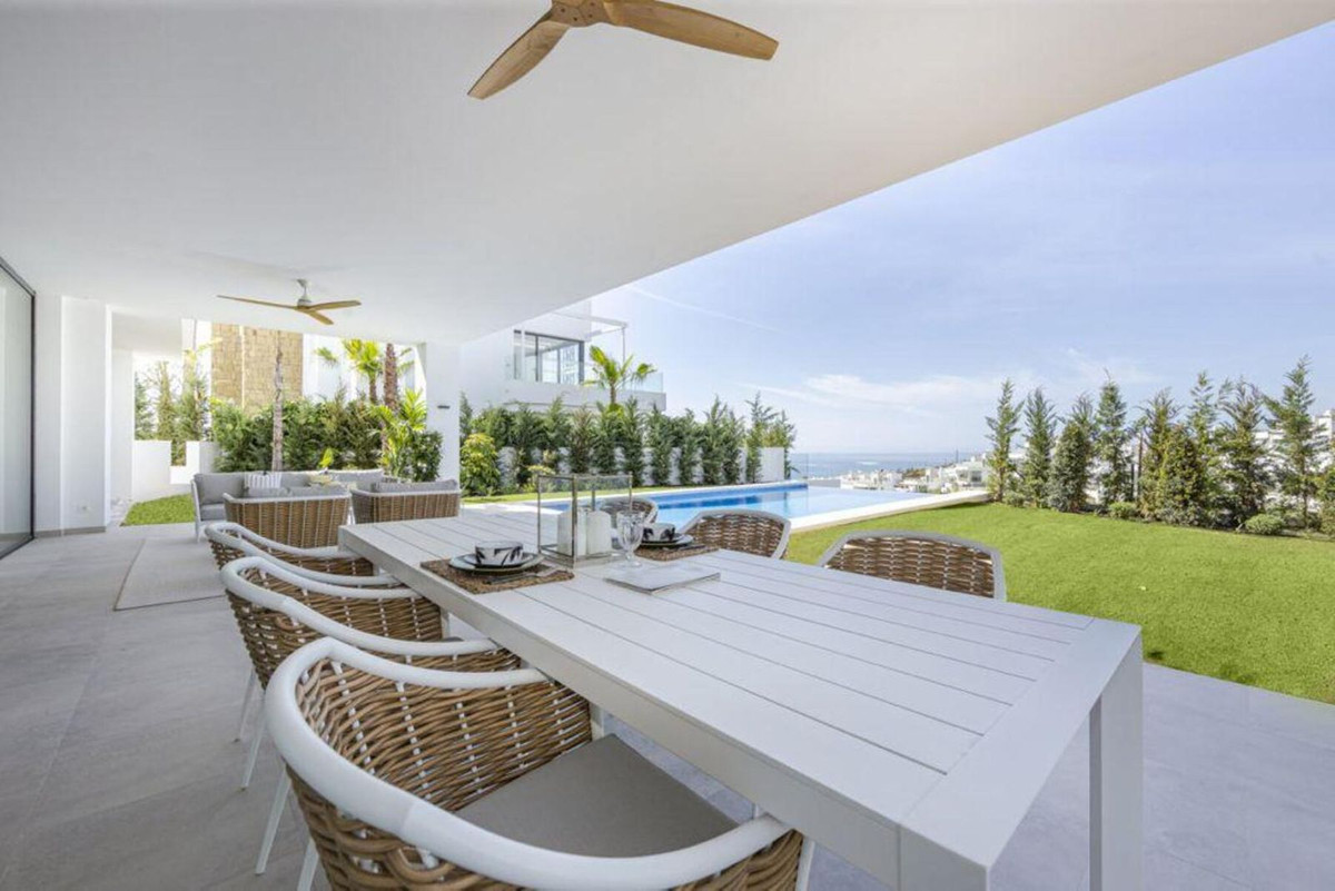 Vrijstaande Villa in Cabopino-13