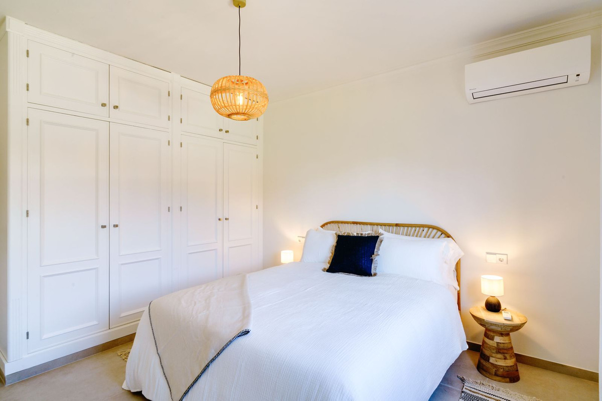 Huis te koop in Marbella | 6 slaapkamers H4659478